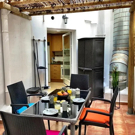 La Del Centro Apartment *